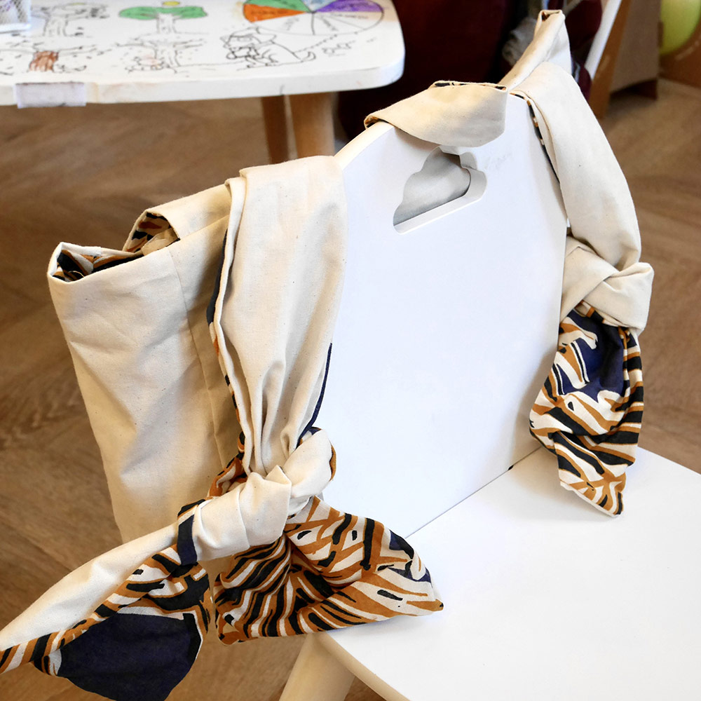 Cartable en tissu upcyclé – Image 9